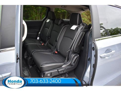 New 2026 Honda Odyssey Touring image 28