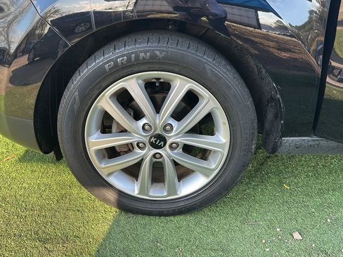 Used 2017 Kia Soul + w/ Primo Package image 50