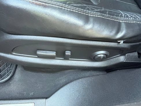 Used 2014 GMC Acadia Denali AWD/4WD image 24
