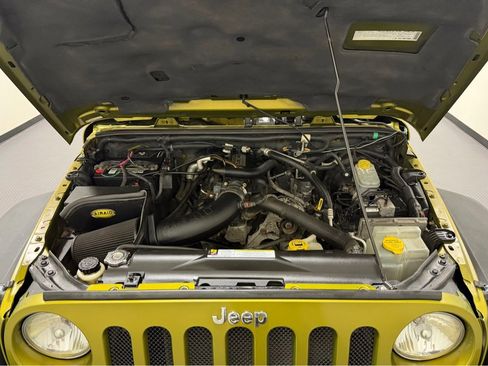 Used 2008 Jeep Wrangler Rubicon w/ PWR Convenience Group AWD/4WD image 16