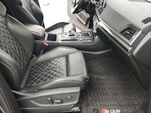 Used 2018 Audi SQ5 Prestige w/ Prestige Package AWD/4WD image 44