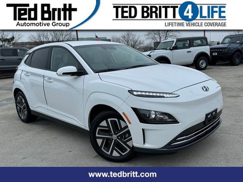 Used 2023 Hyundai Kona SE w/ Cargo Package image 1