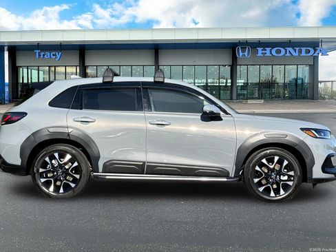 Certified 2026 Honda HR-V EX-L image 3