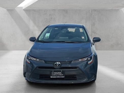 Used 2024 Toyota Corolla LE image 2