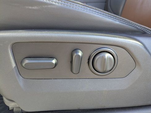 Used 2021 Chevrolet Silverado 3500 High Country w/ Z71 Off-Road Package image 21