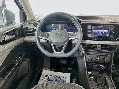 Used 2022 Volkswagen Taos S image 20