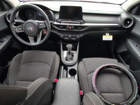 Used 2020 Kia Forte LXS image 8