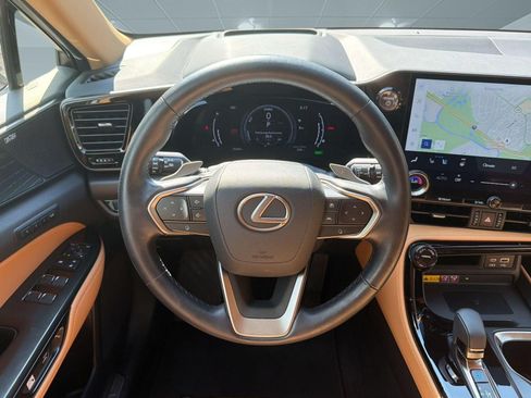 Used 2024 Lexus NX 350h AWD w/ Vision Package image 27