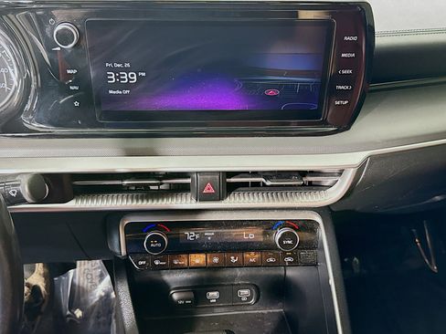 Used 2023 Kia K5 GT-Line w/ GT-Line Premium Package image 18