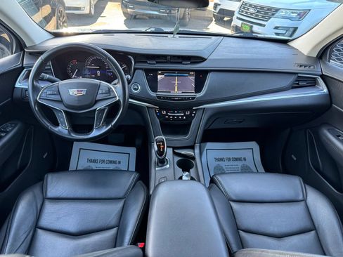 Used 2019 Cadillac XT5 Premium Luxury FWD image 19