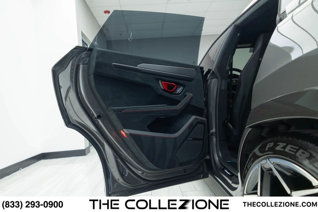 Used 2023 Lamborghini Urus Performante AWD/4WD image 80