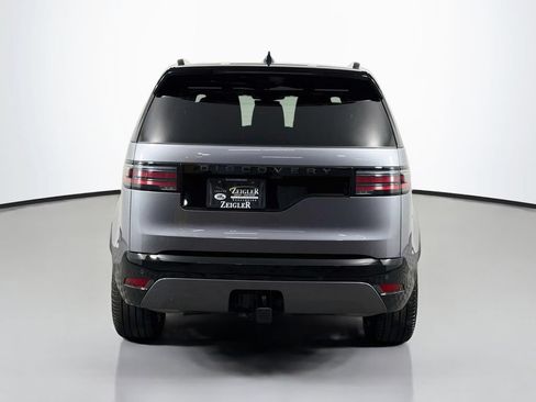 Used 2025 Land Rover Discovery Dynamic SE AWD/4WD image 6