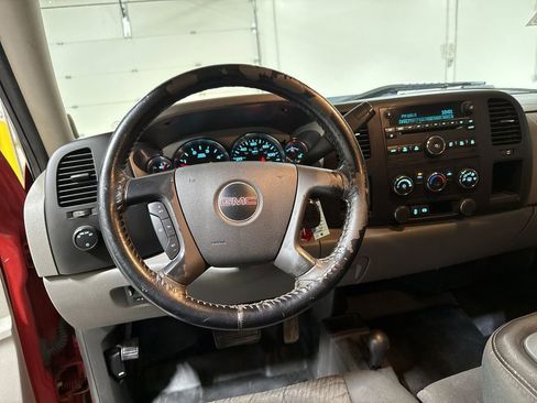Used 2013 GMC Sierra 2500 W/T w/ Snow Plow Prep Package AWD/4WD image 11