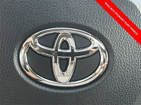 Used 2024 Toyota RAV4 XLE w/ Convenience Package image 32