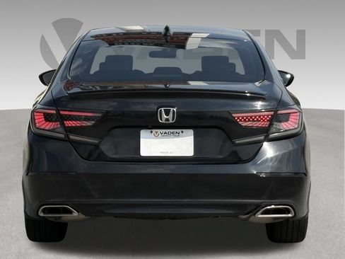 Used 2022 Honda Accord Sport image 7