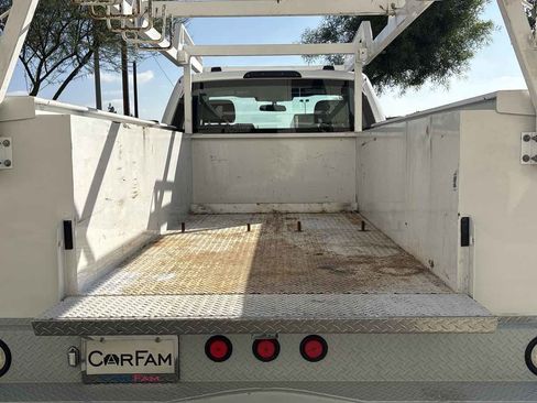 Used 2020 Ford F350 XL w/ Power Equipment Group image 10