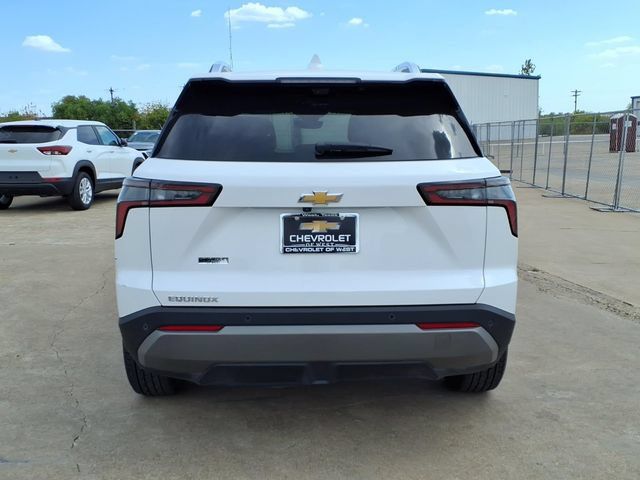 Used 2025 Chevrolet Equinox LT w/ Convenience Package II FWD image 6