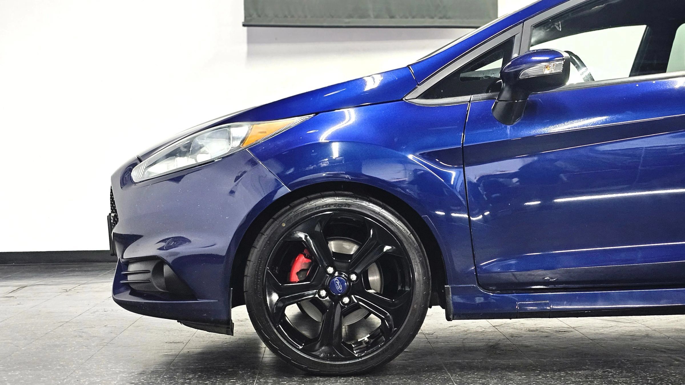 Used 2016 Ford Fiesta ST FWD image 18