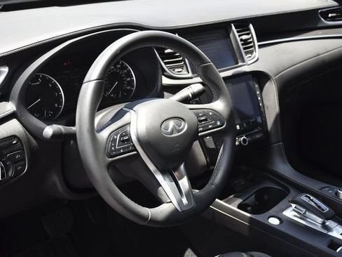Used 2025 INFINITI QX50 Luxe AWD/4WD image 21