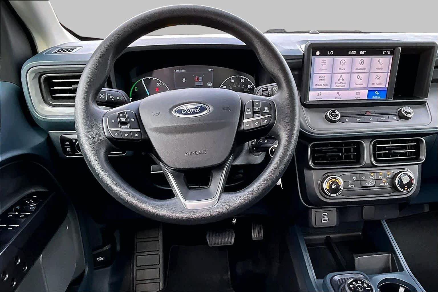Certified 2024 Ford Maverick XL FWD image 8