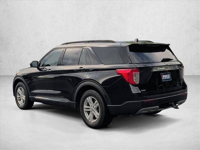Used 2021 Ford Explorer XLT w/ Equipment Group 202A RWD image 7