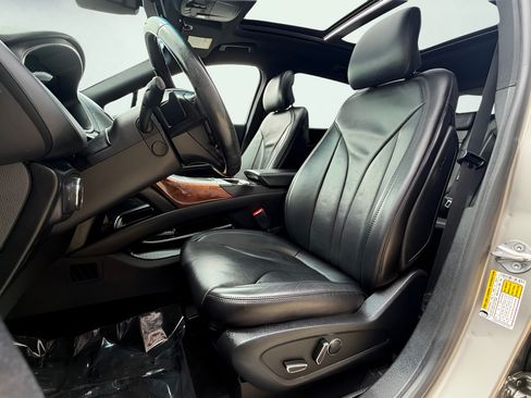Used 2016 Lincoln MKX Reserve w/ Technology Package AWD/4WD image 18