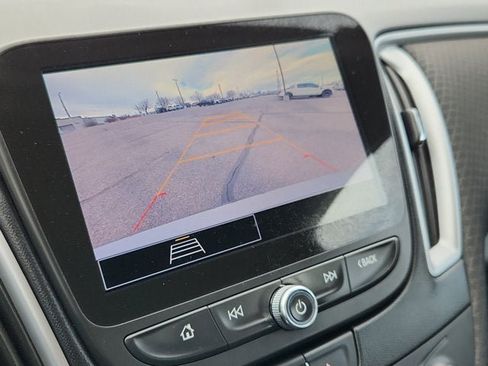 Used 2024 Chevrolet Malibu LS image 19