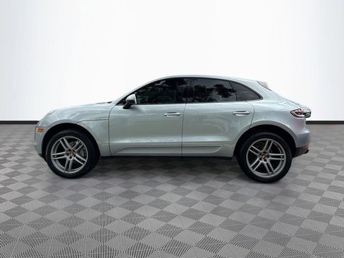 Used 2021 Porsche Macan Base image 9