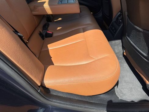 Used 2017 BMW 330i xDrive Sedan AWD/4WD image 37