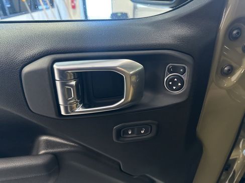 New 2026 Jeep Gladiator Sport image 5