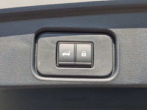 New 2025 Nissan Pathfinder Platinum image 27