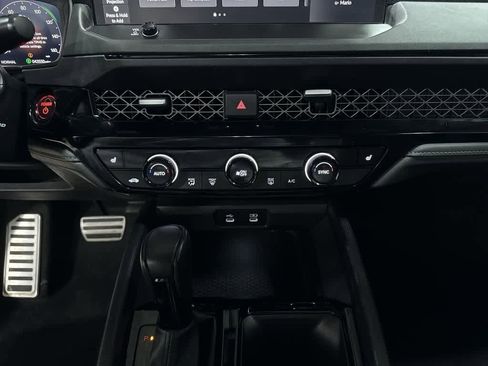 Used 2024 Honda Accord Sport image 21