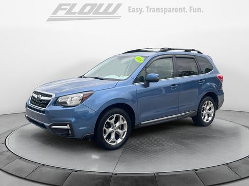 Used 2018 Subaru Forester 2.5i Touring AWD/4WD image 4