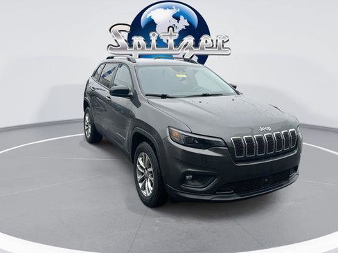 Certified 2022 Jeep Cherokee Latitude Lux image 2