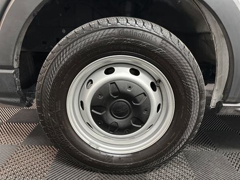 Used 2023 Ford Transit 350 XL image 36