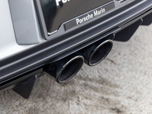 Used 2022 Porsche 911 GT3 image 24