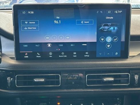 Used 2023 Lincoln Nautilus Reserve w/ Monochromatic Package AWD/4WD image 13