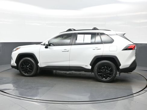 Used 2024 Toyota RAV4 XLE Premium AWD/4WD image 3