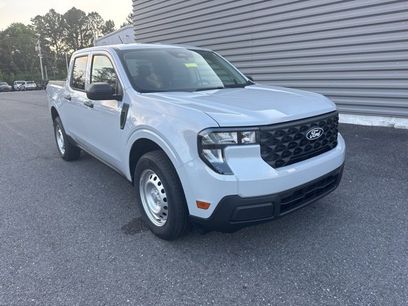 New 2025 Ford Maverick XL