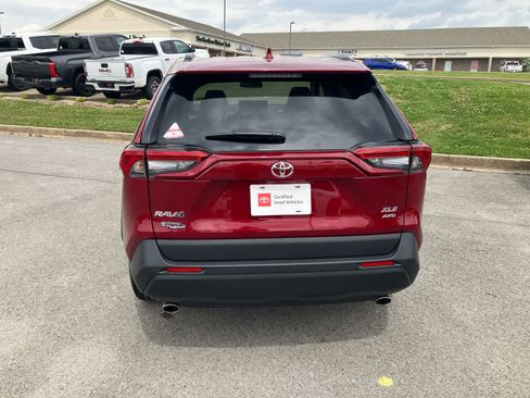 Used 2025 Toyota RAV4 XLE Premium w/ Weather Package AWD/4WD image 5