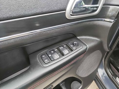 Used 2018 Jeep Grand Cherokee Trailhawk w/ Trailhawk Luxury Group image 13