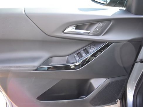 New 2026 Chevrolet Equinox LT w/ Safety and Technology Package image 11