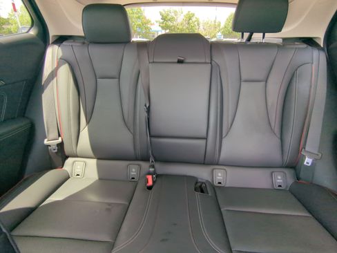 Used 2023 Buick Envision Essence w/ Sport Touring Package FWD image 20