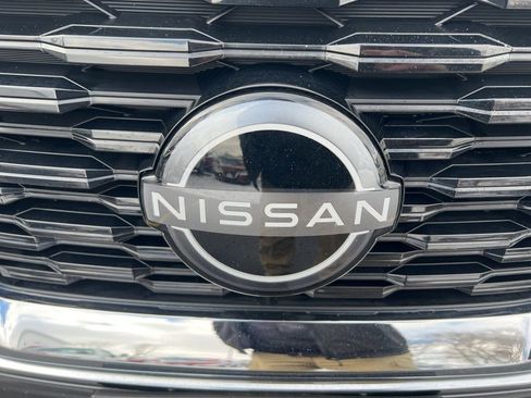 Certified 2023 Nissan Rogue SV w/ SV Premium B Package image 31