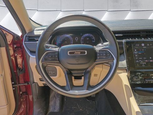 Certified 2021 Jeep Grand Cherokee L Limited AWD/4WD image 13