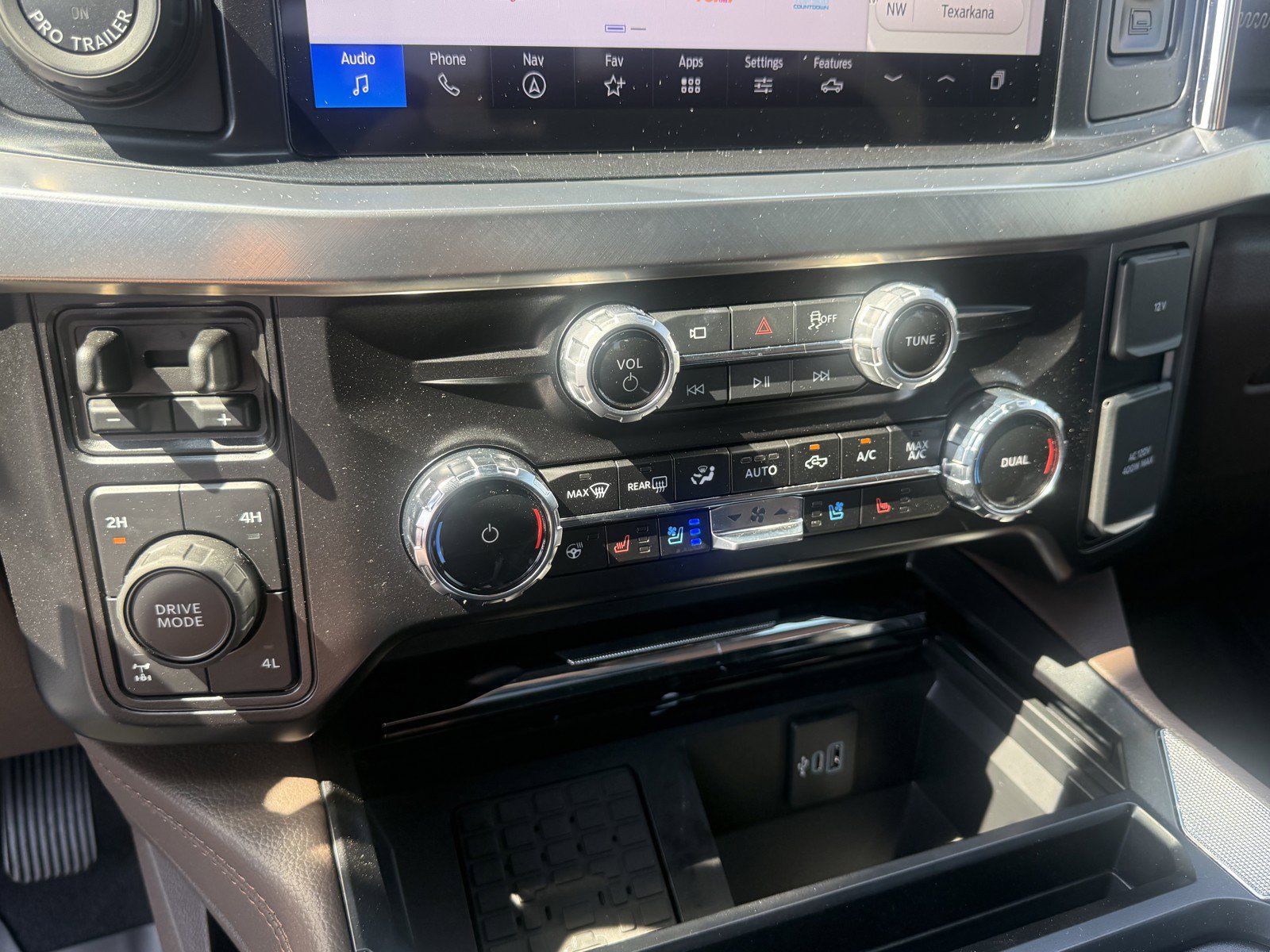 Used 2026 Ford F250 King Ranch w/ Chrome Package AWD/4WD image 12