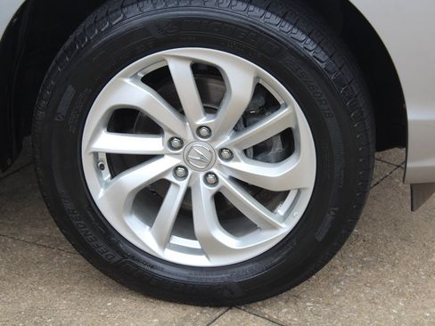 Used 2017 Acura RDX FWD w/ Technology Package image 3