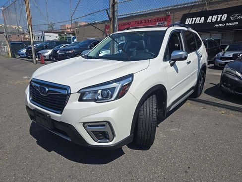 Used 2019 Subaru Forester Touring AWD/4WD image 7