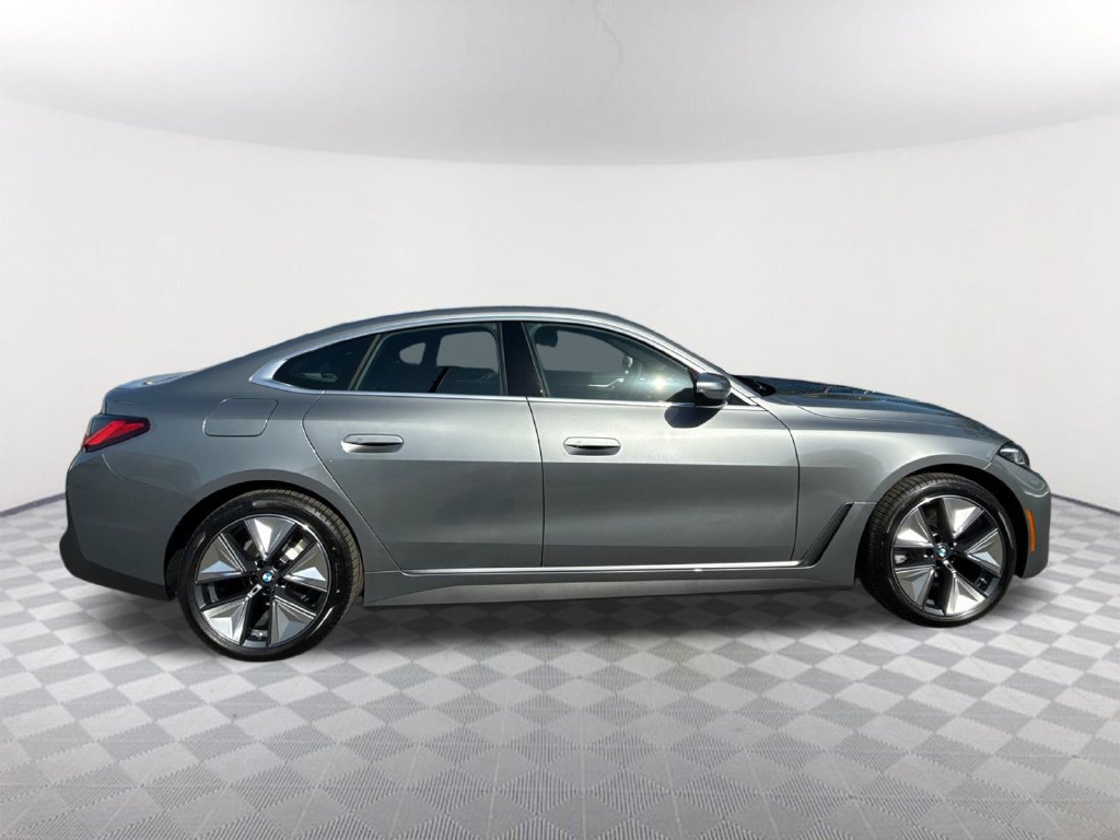 New 2026 BMW i4 eDrive40 w/ Premium Package RWD image 3