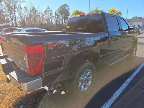 Used 2020 Ford F250 Lariat w/ Lariat Value Package image 4